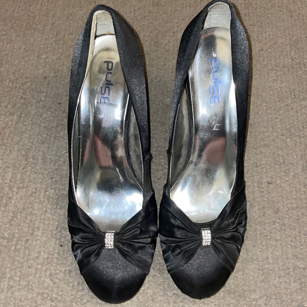 Pulse Black Dressy Heels